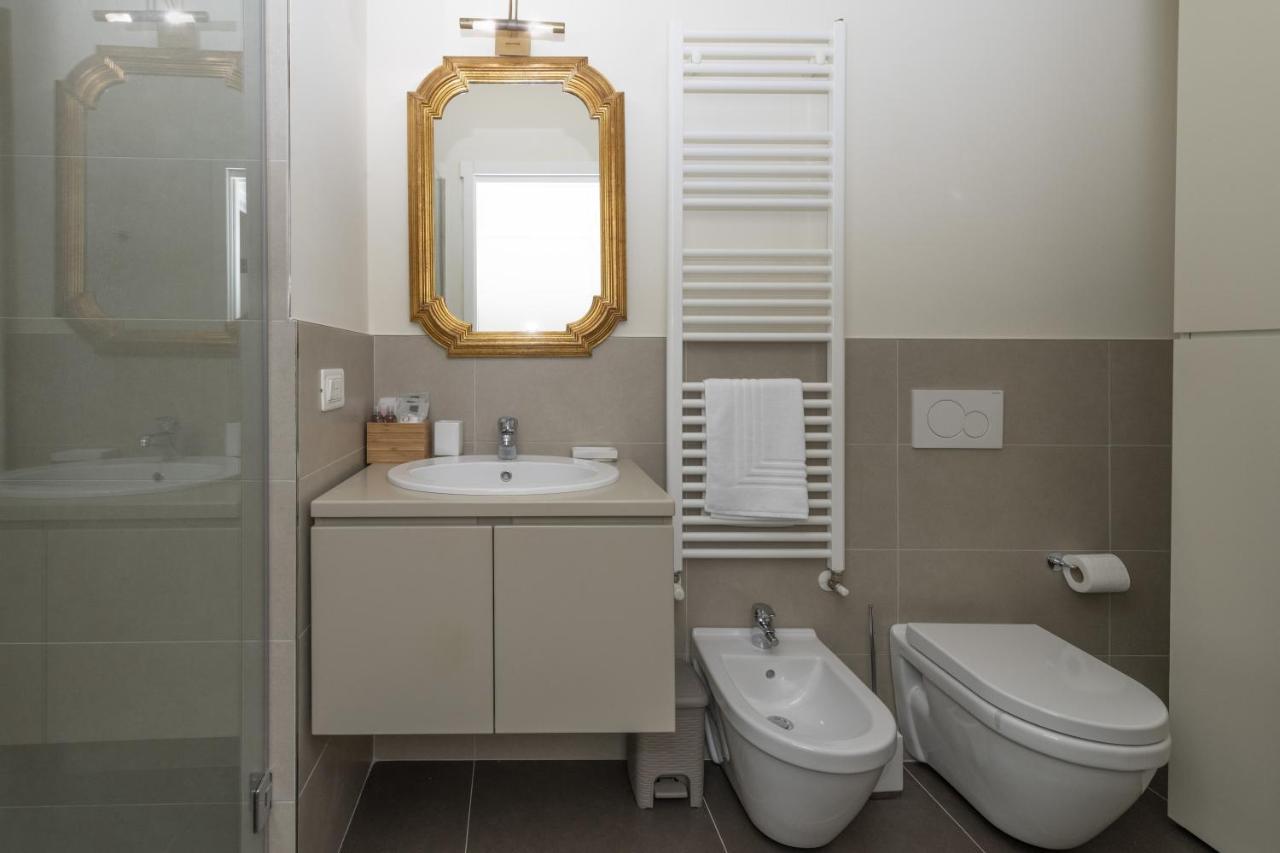 Casa Lazzarini Luxury Apartment Pesaro Bagian luar foto